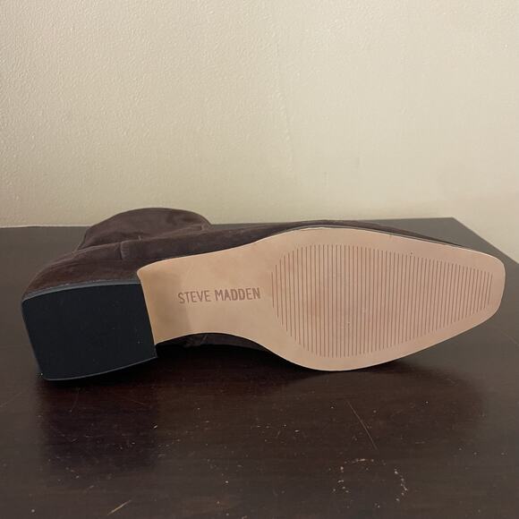 Steve Madden Women's Brown Suede Square Toe Ankle Boots - Picture 7 of 7